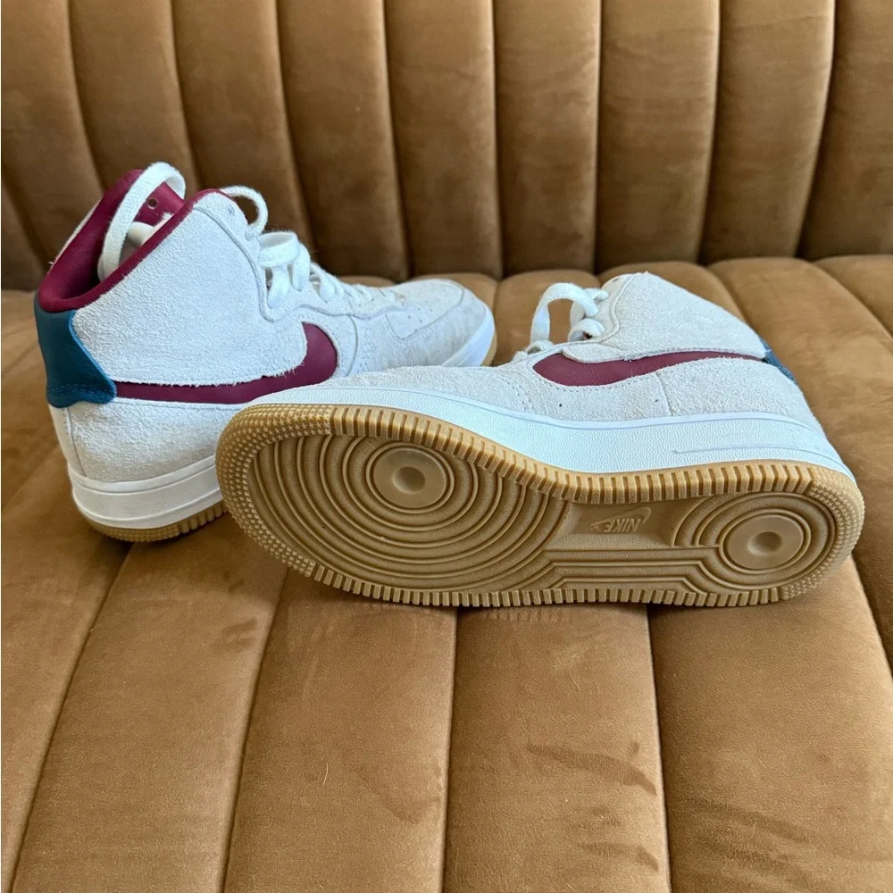 The Nike Air Force 1 Sculpt Grey Suede/Teal & Berry Sz 6.5 - Picture 8 of 11